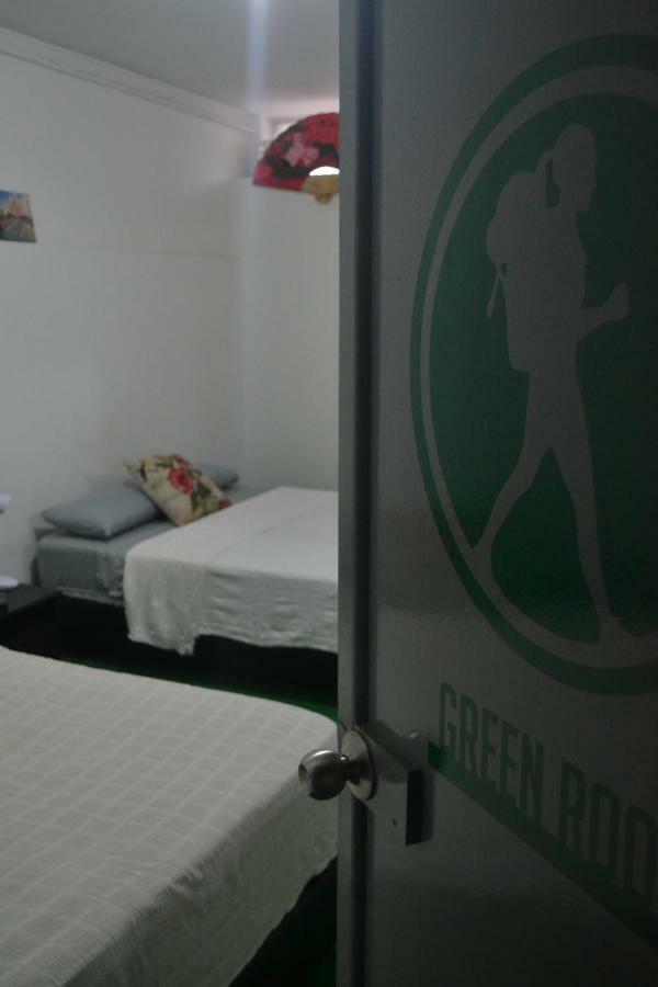 Backpackers Inn Medellín Extérieur photo