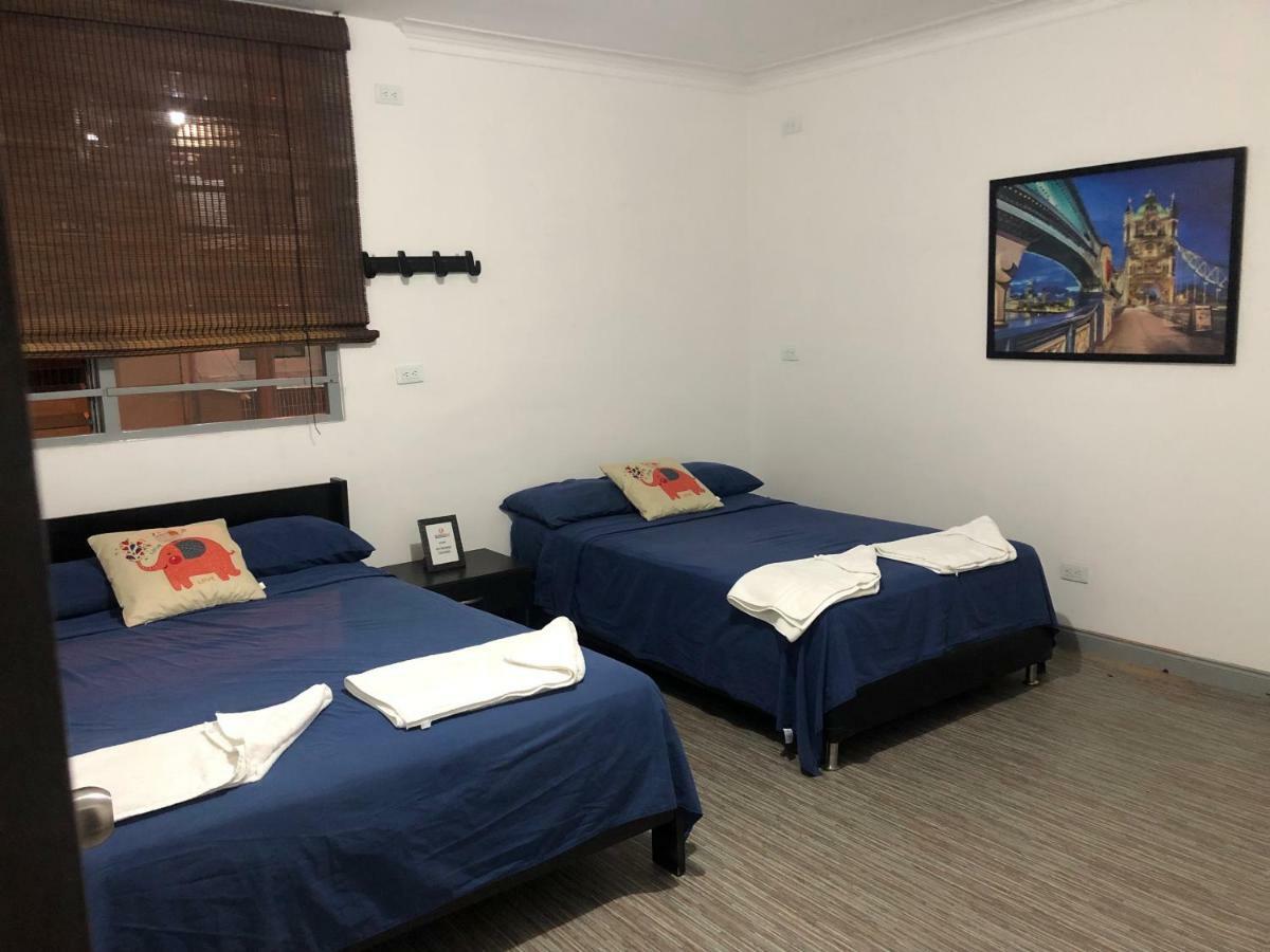 Backpackers Inn Medellín Extérieur photo