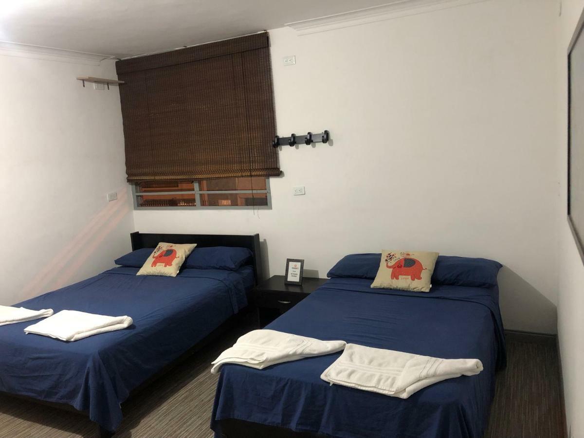 Backpackers Inn Medellín Extérieur photo